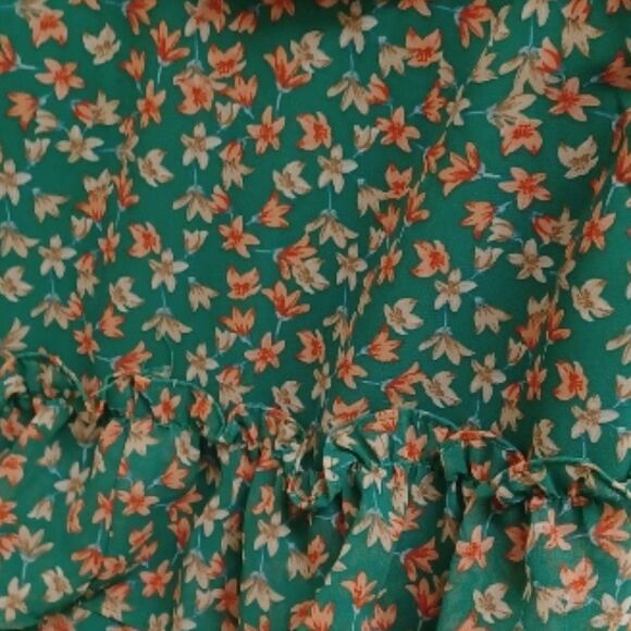 She + Sky NWT Green Floral Ruffle Dress Empire Waist Size Large - Picture 3 of 13